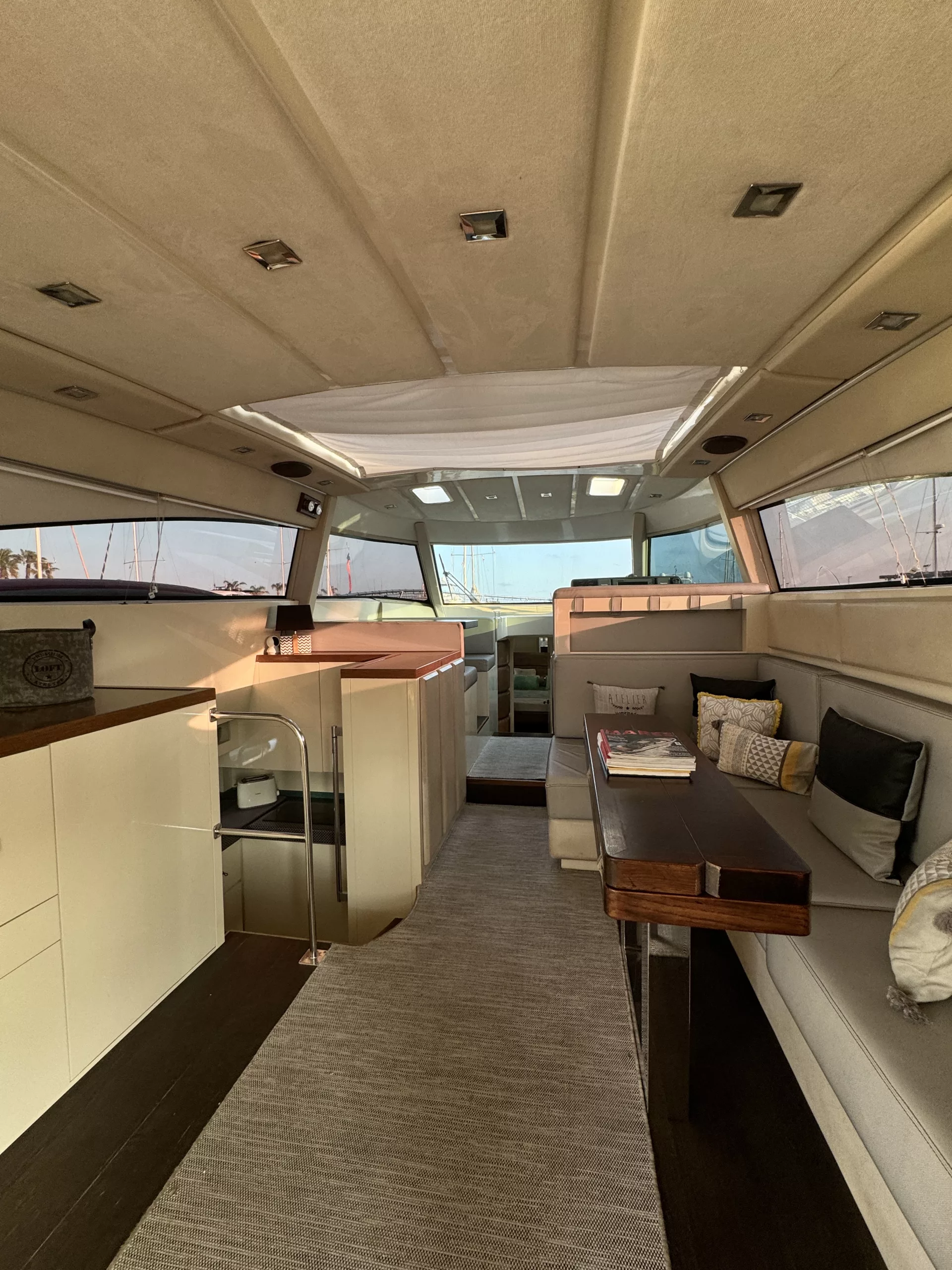 Elona Boats - Alquiler de barcos en Alicante